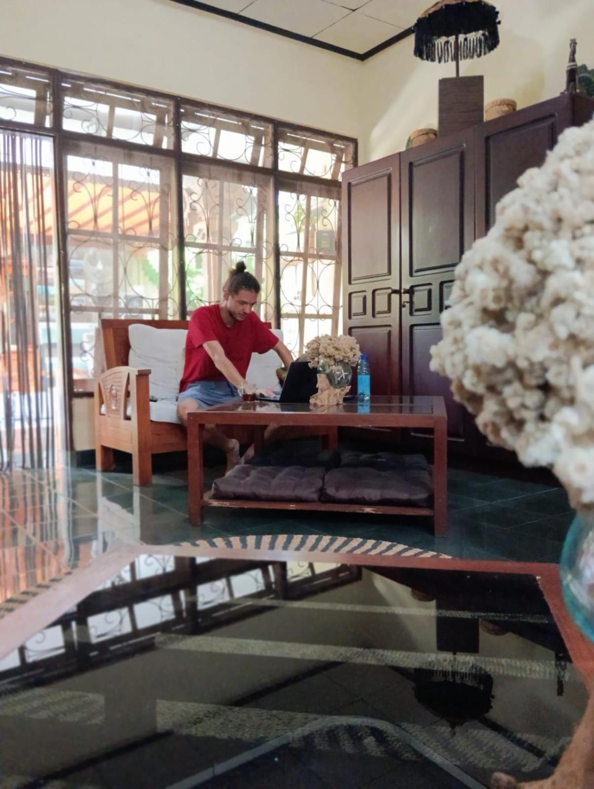 Coliving Bali Sweet Home Kost Lengkap Di Tabanan Kota Εξωτερικό φωτογραφία