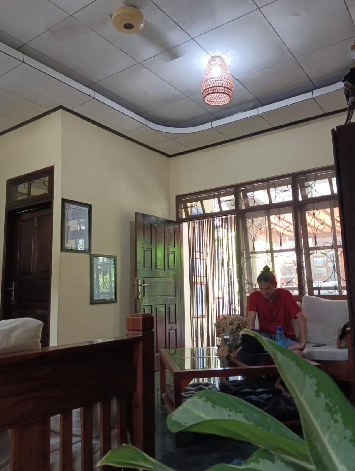 Coliving Bali Sweet Home Kost Lengkap Di Tabanan Kota Εξωτερικό φωτογραφία