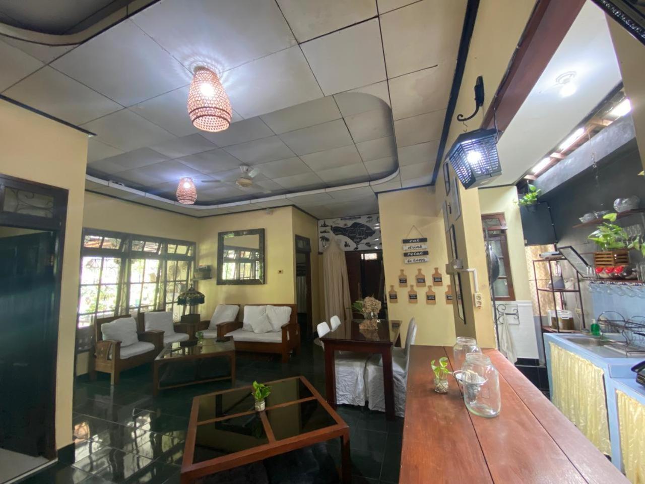 Coliving Bali Sweet Home Kost Lengkap Di Tabanan Kota Εξωτερικό φωτογραφία
