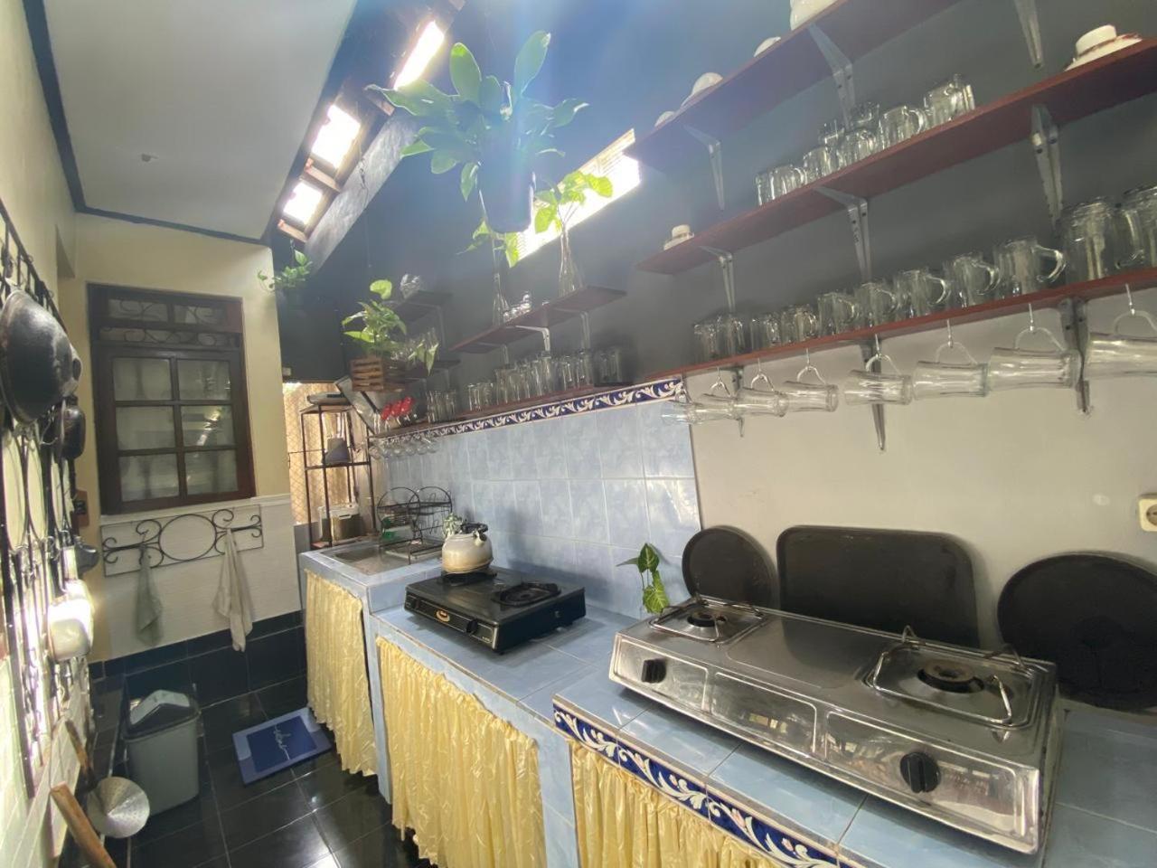 Coliving Bali Sweet Home Kost Lengkap Di Tabanan Kota Εξωτερικό φωτογραφία