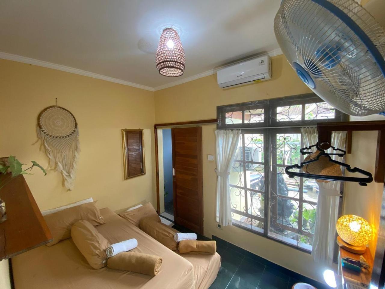 Coliving Bali Sweet Home Kost Lengkap Di Tabanan Kota Δωμάτιο φωτογραφία