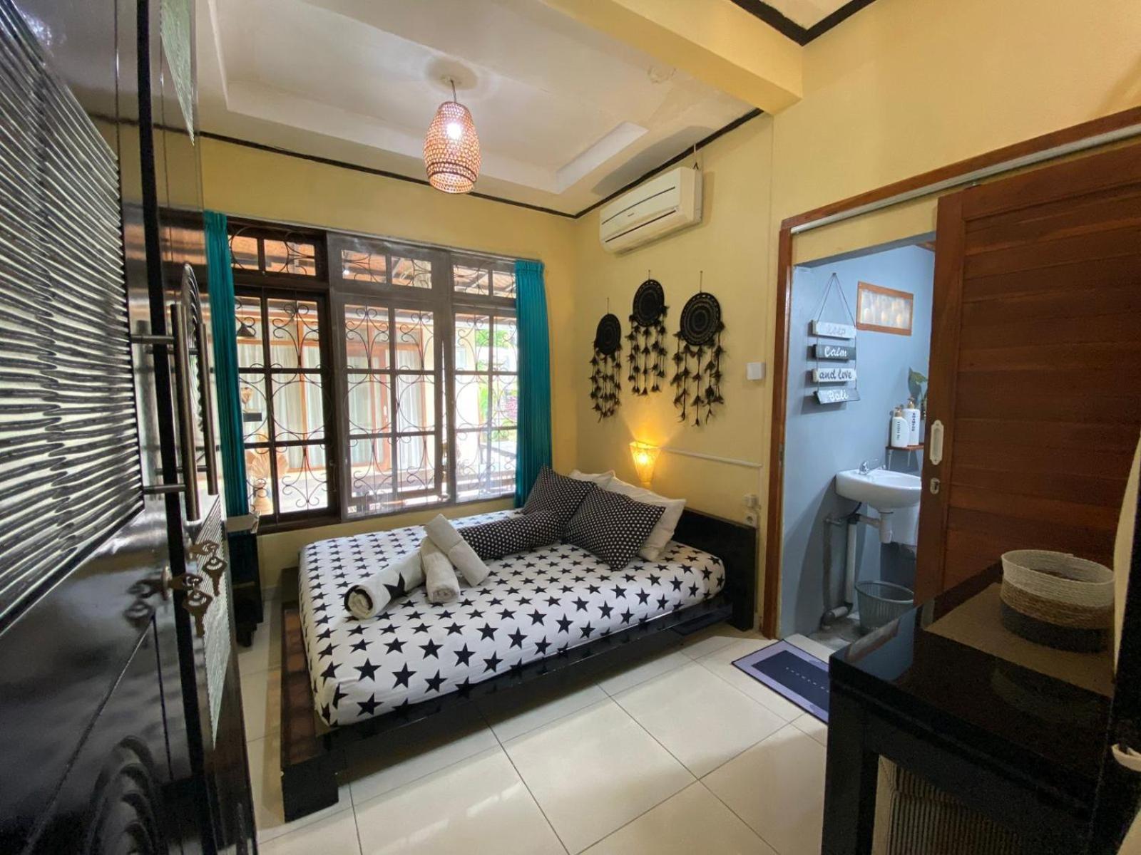 Coliving Bali Sweet Home Kost Lengkap Di Tabanan Kota Δωμάτιο φωτογραφία